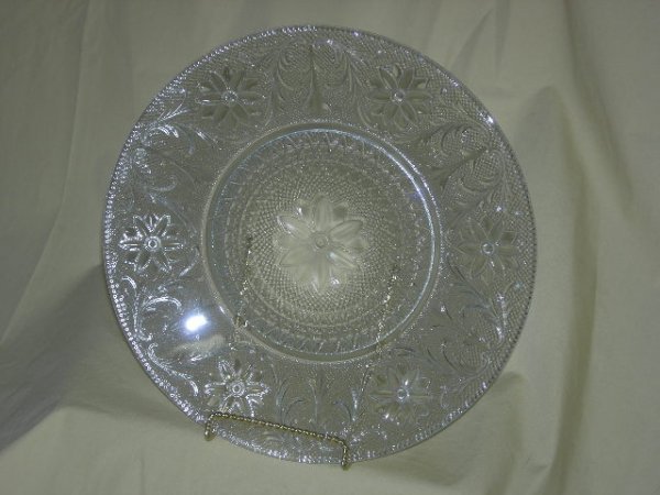Sandwich pattern glass plates