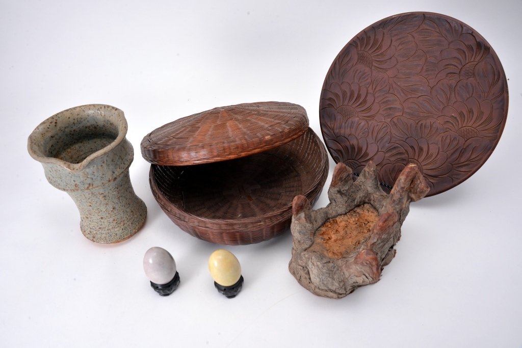 Oriental Decorative Lot