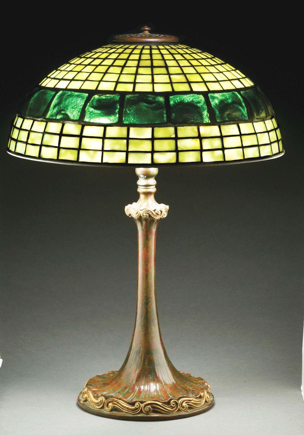 TIFFANY STUDIOS TURTLEBACK LEADED GLASS TABLE LAMP.
