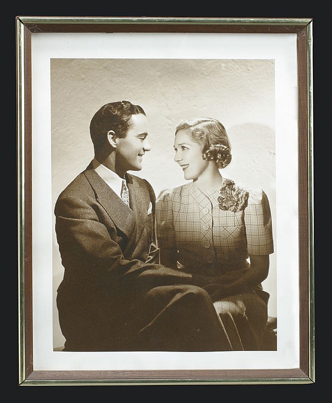 MARY PICKFORD PHOTOGRAPH