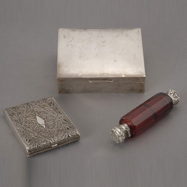 English Sterling Cigarette Box; snuff bottle, box