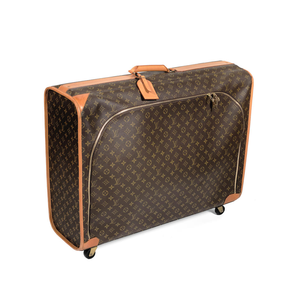 Monogram Pullman Suitcase 70, Louis Vuitton, c. 1999, (Includes padlock and key)