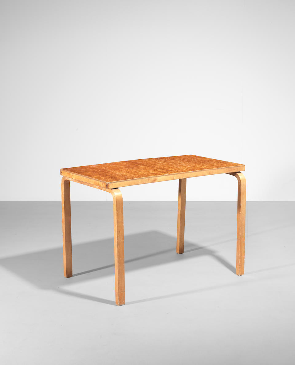 Alvar Aalto Café table, model no. 82, 1930s