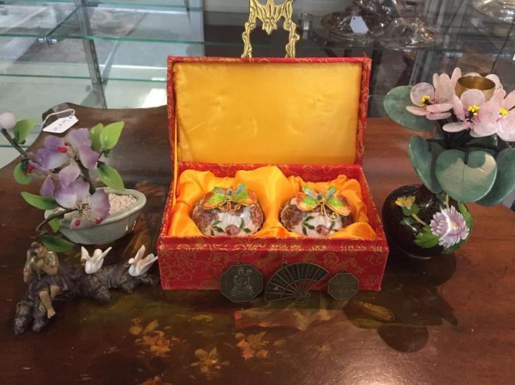 Asian collectibles lot - stone tree