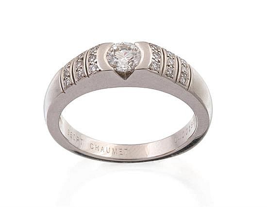 Platinum and diamond ring, Chaumet