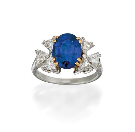 Platinum, 18ct gold, sapphire and diamond ring, Chaumet