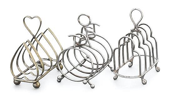 An English sterling silver toast rack