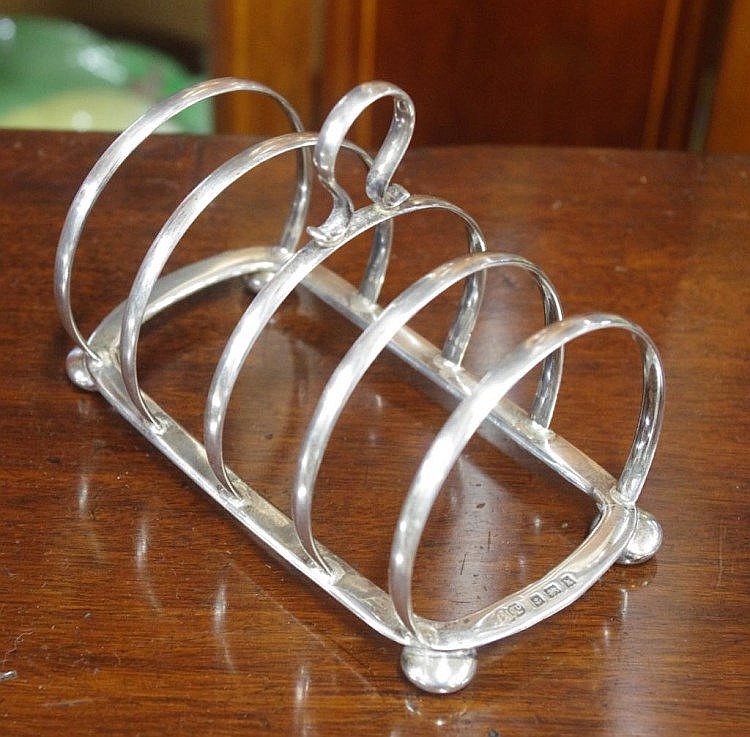 Edwardian sterling silver toast rack hallmarked Bi