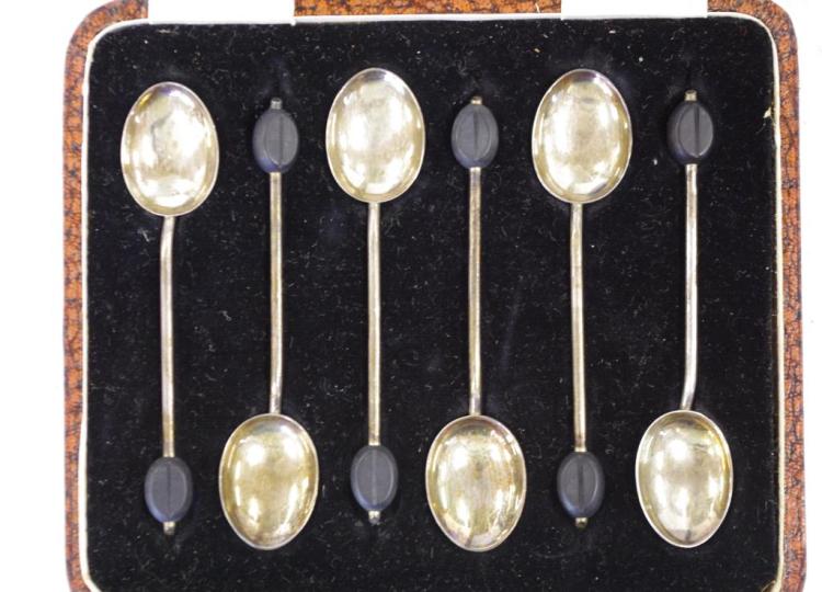 Boxed set of sterling silver coffee spoons hallmarked Birmingham 1930