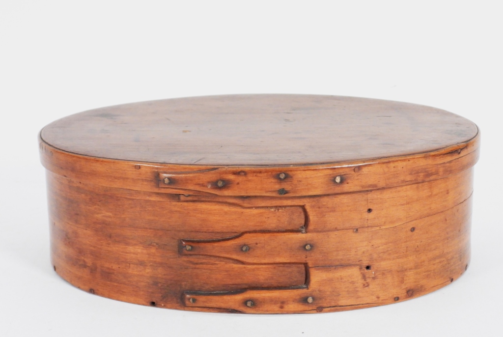 19C American Folk Art Fingered Pantry Box