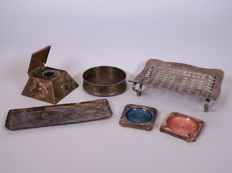 A Newlyn copper inkwell with repousse octopus decoration...
