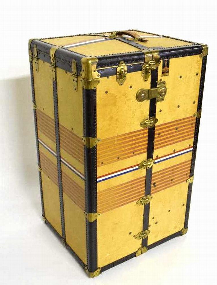 Osh Kosh Steamer Trunk