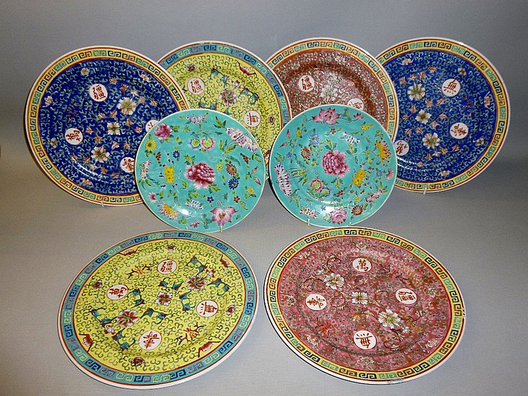 C20th CHINESE PORCELAIN PLATES, BOWLS, TEAPOTS AND ORIENTAL CERAMICS