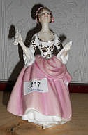 ROYAL DOULTON FIGURINE "BALLAD SELLER" HN 2266
