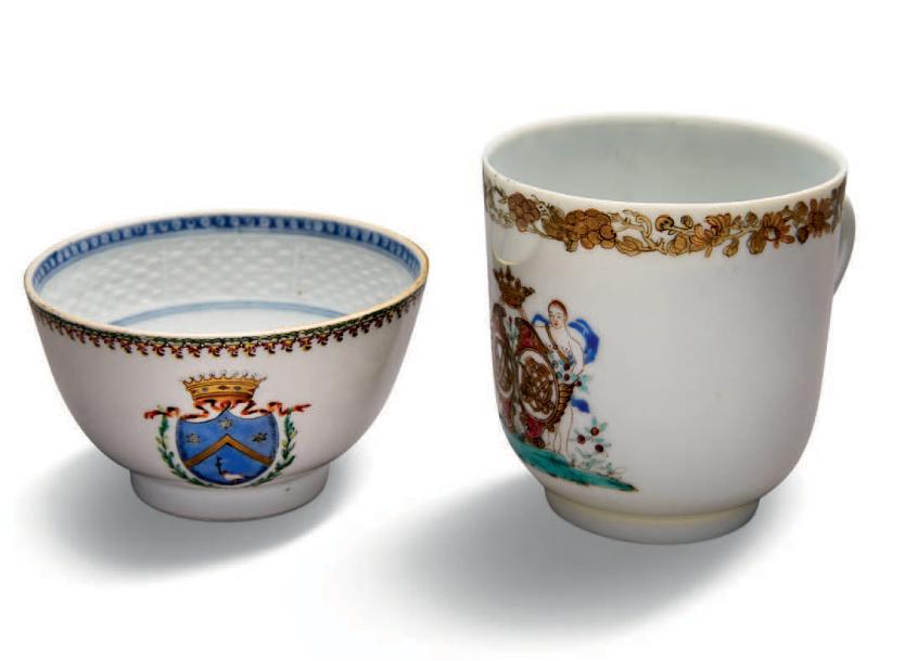 ENSEMBLE comprenant une tasse et un sorbet…