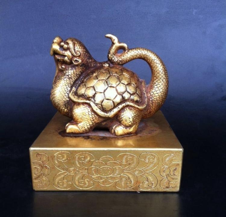 Chinese Gilt Bronze Seal