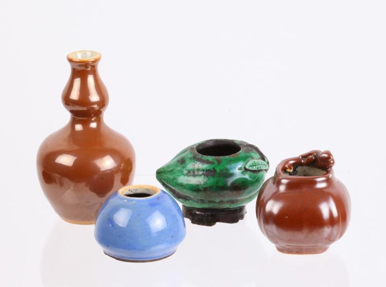 Four Pieces Chinese Porcelain