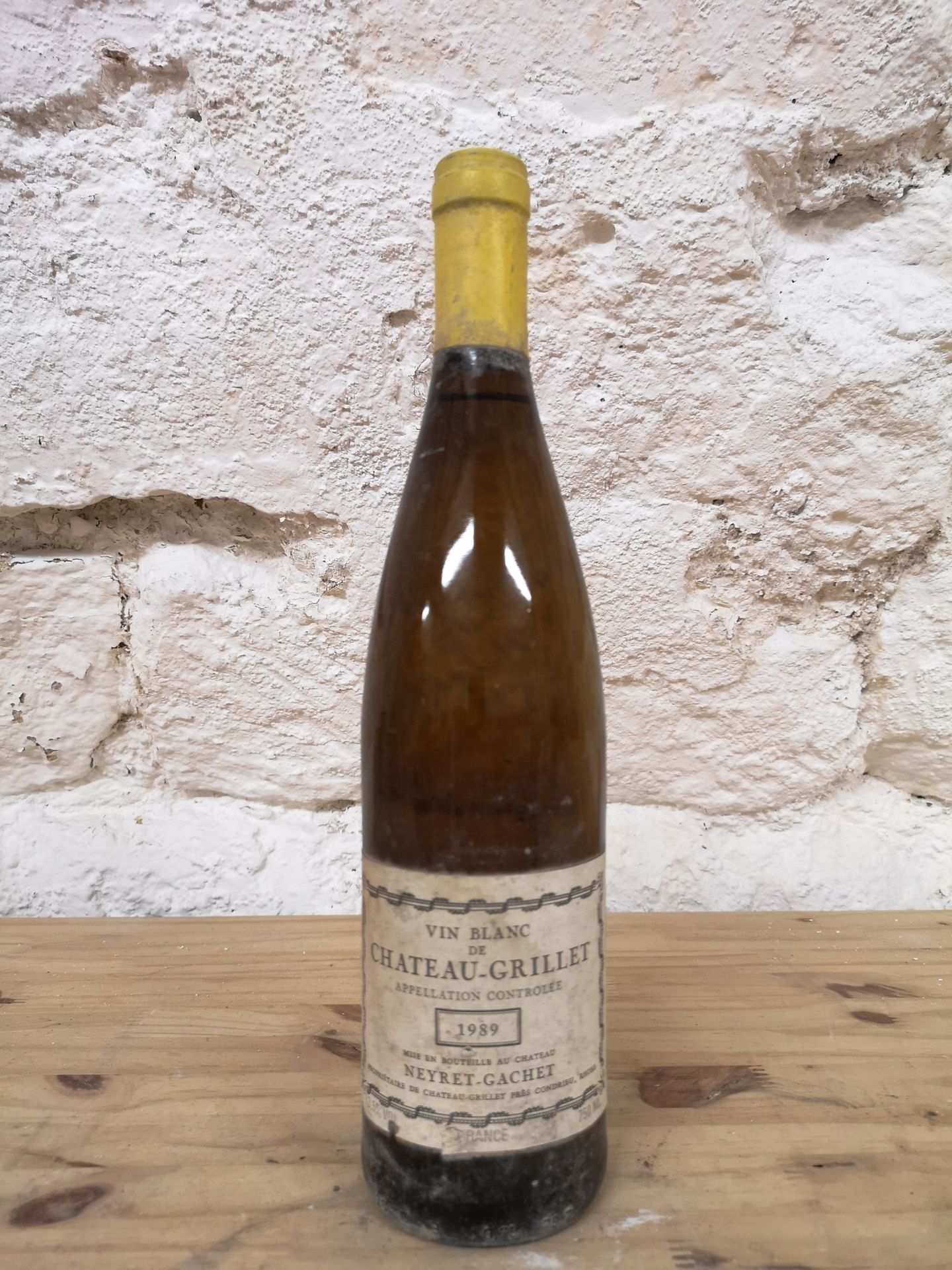 1 bouteille Château GRILLET 1986 - Neyret-Gachet... - Lot 15 - Brissonneau