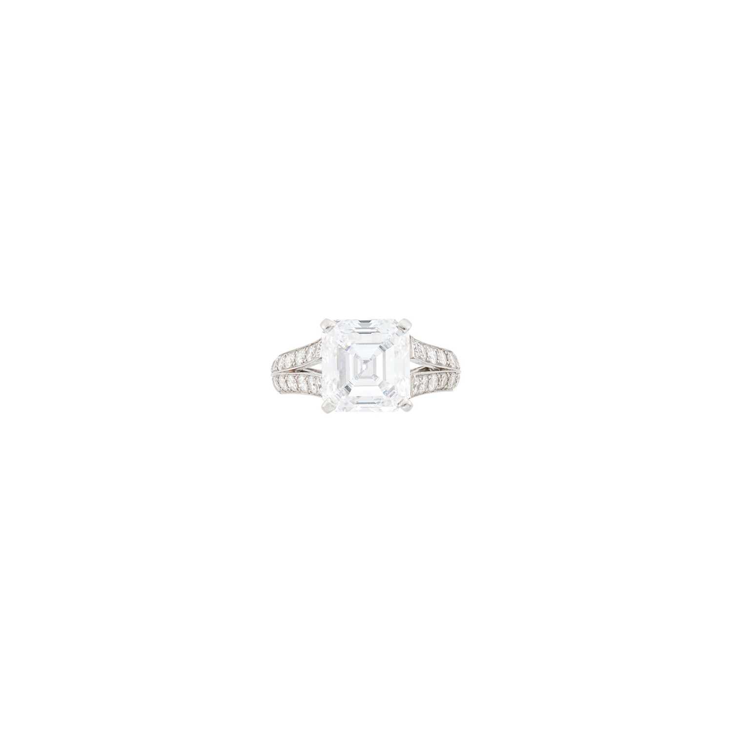 Cartier Platinum and Diamond Ring, France