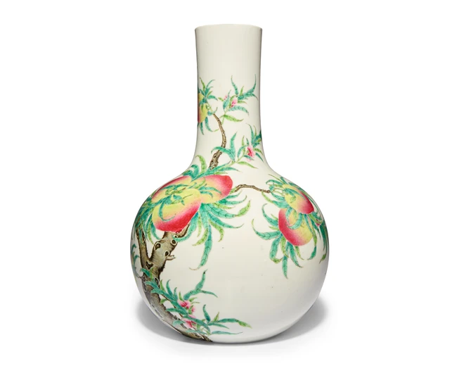 A Chinese famille rose 'peaches' vase