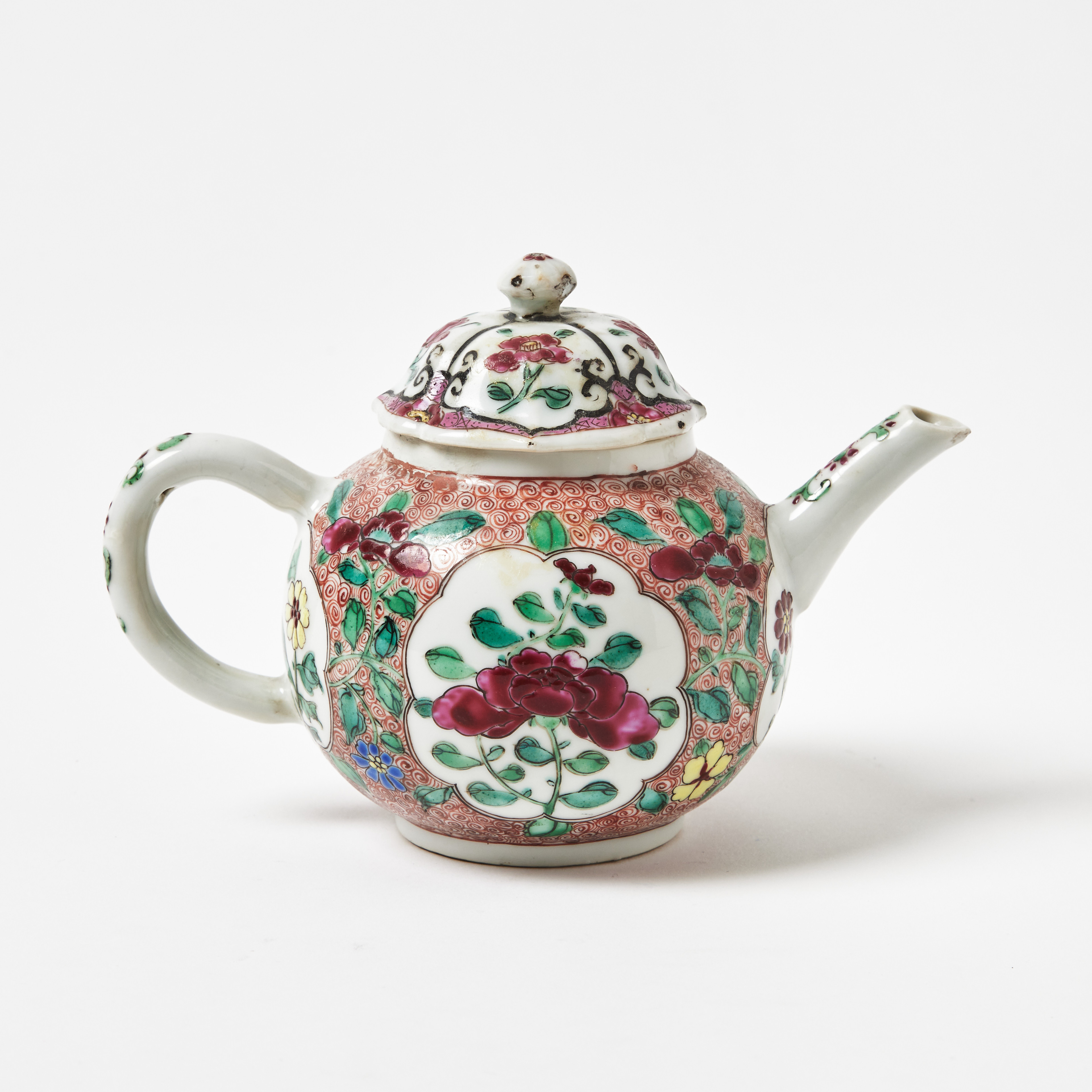 TEKANNA, porslin, Kina, Qianlong (1736-1795), dekor i famille rose