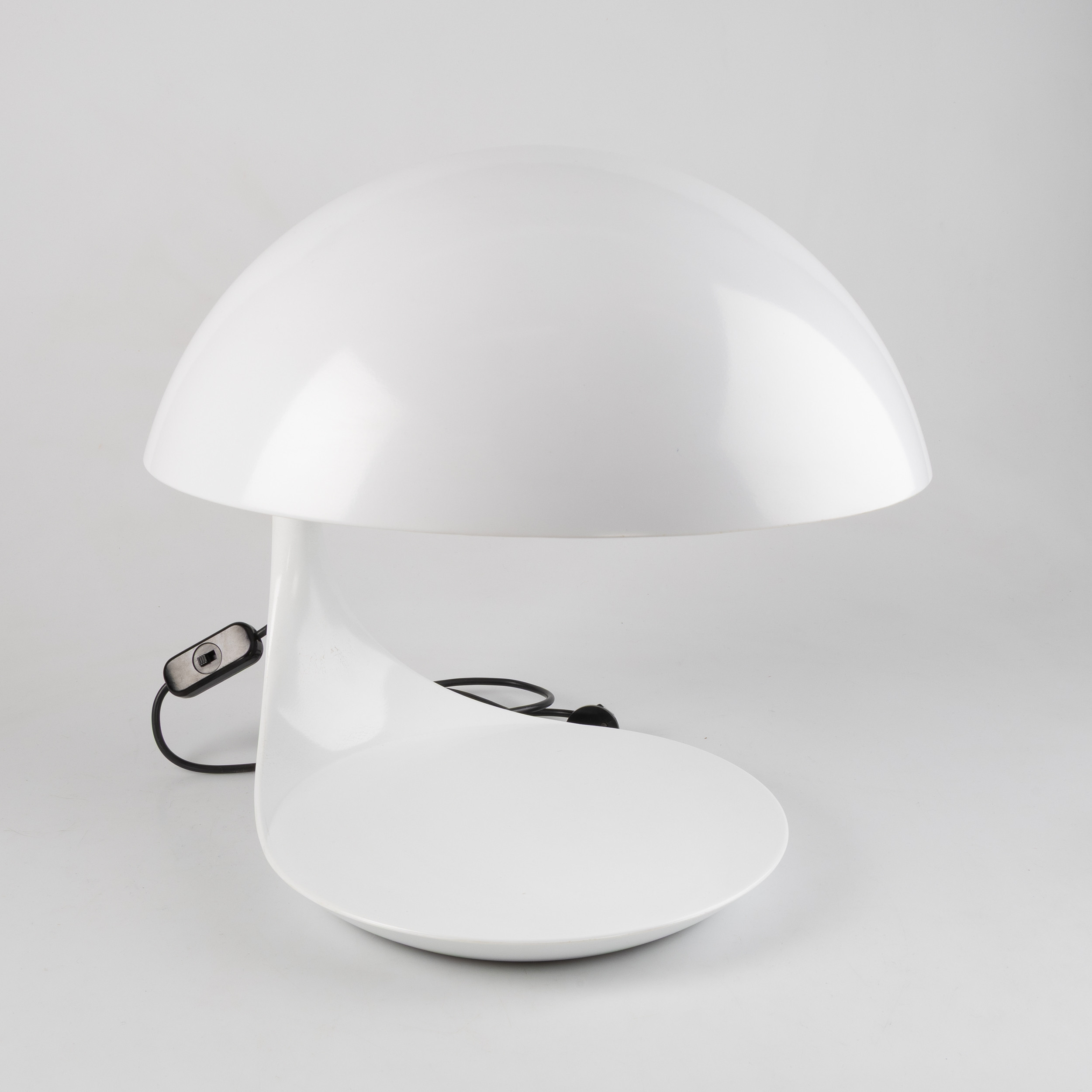 ELIO MARTINELLI. Martinelli Luce, bordslampa modell Cobra 629.