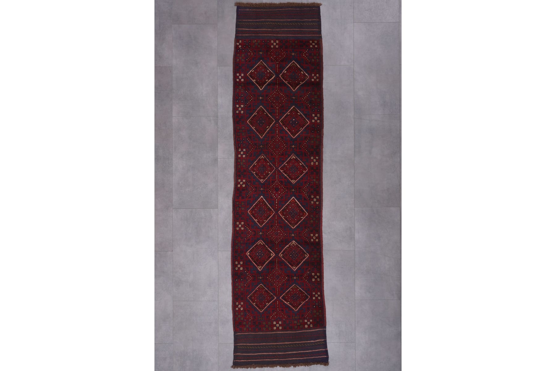 Kudottu matto, 254 x 66 cm
