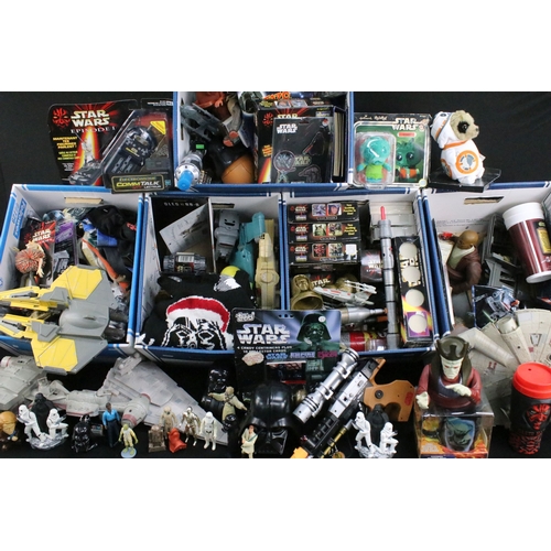 Star Wars - Large collection of figures, toys and collectabl...