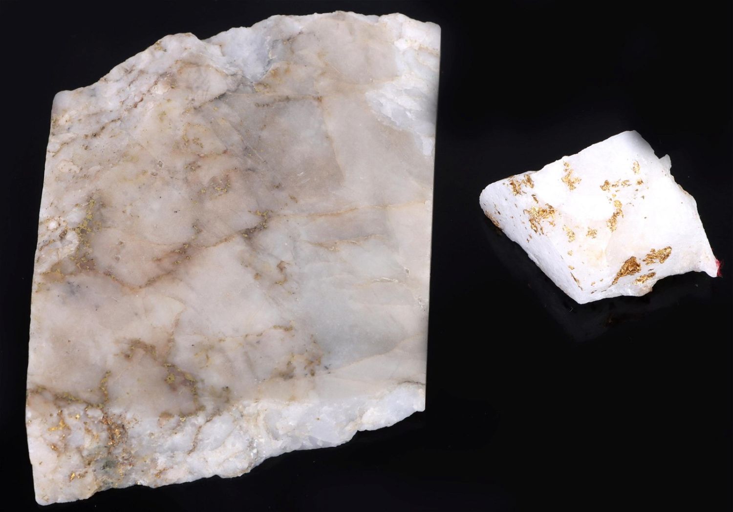 22K CALIFORNIA GOLD NATURAL QUARTZ MATRIX