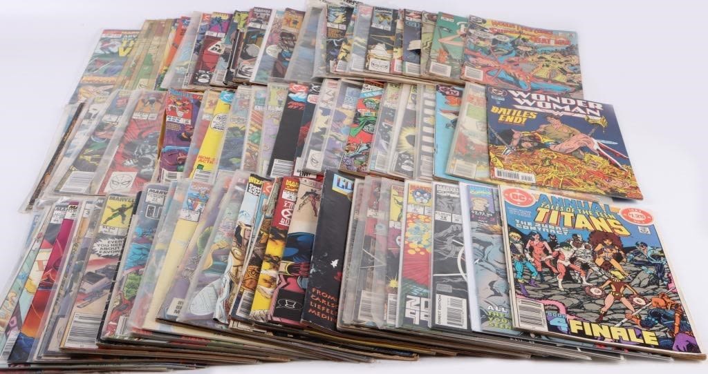 ASSORTED COMIC BOOK LOT- LOT OF ~75 COMICS