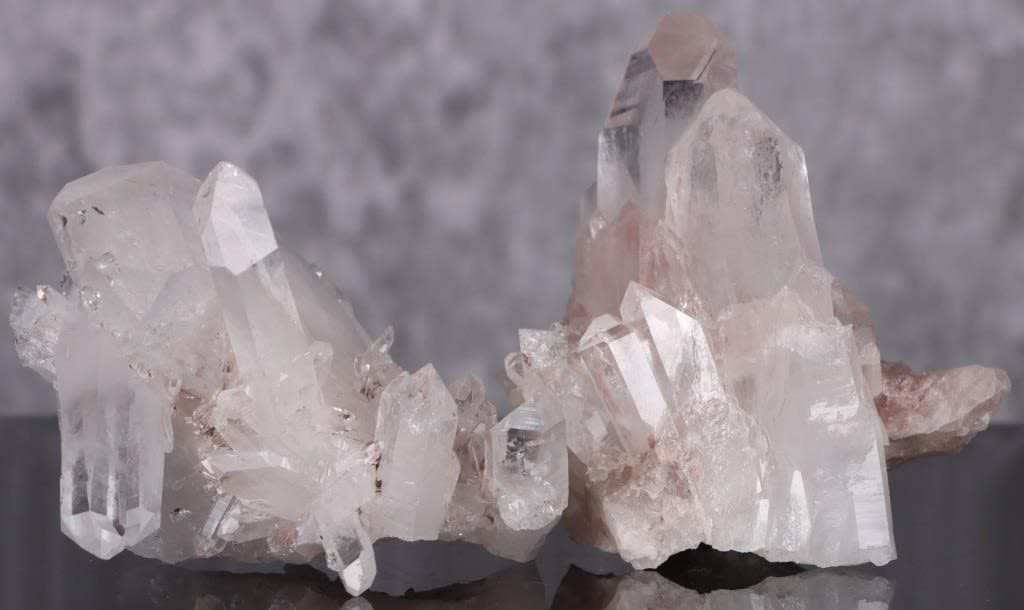 RARE COLUMBIAN PINK QUARTZ (2)