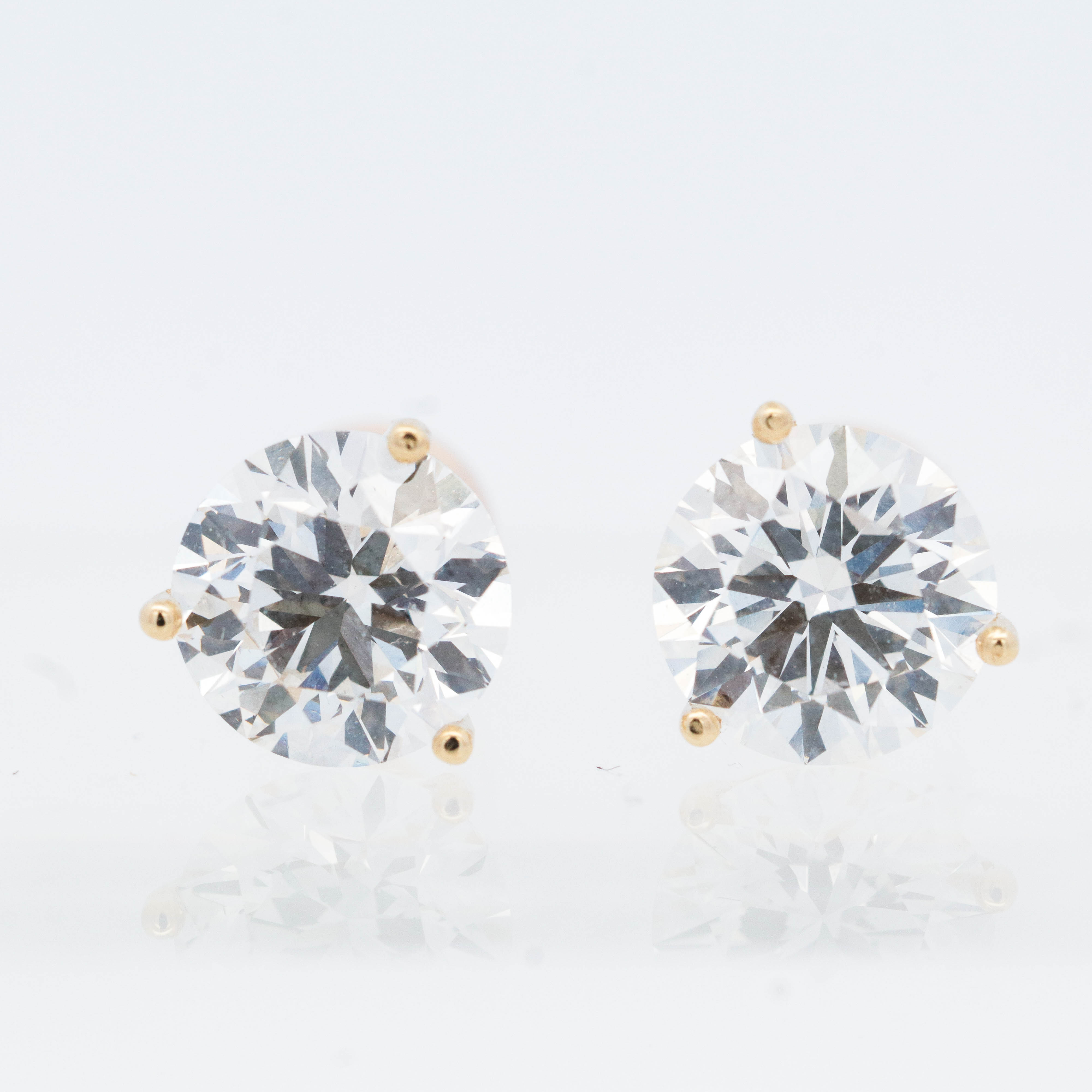 14KYG 4.00ctw 3-Prong Lab Grown Diamond Earrings