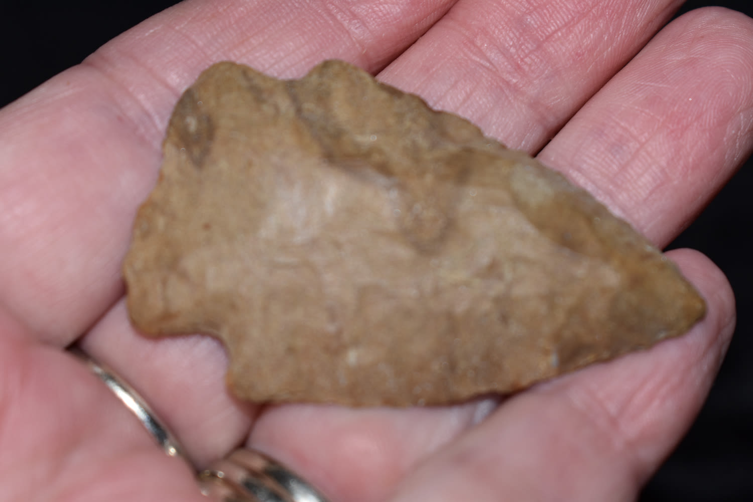 2" Corner Notch found in Central Kentucky, Authentic Native American Arrowhead Artifact